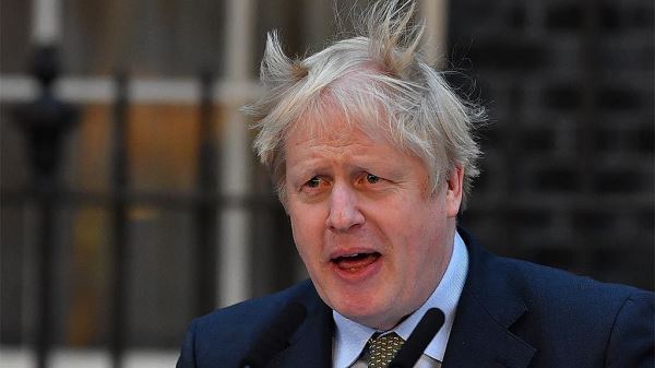 Британский парламент будет расследовать скандал с вечеринками Джонсона в пандемию