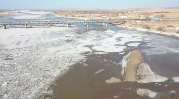 Поступило предупреждение о возможном ледяном <!--more-->заторе на реке Хуанхэ