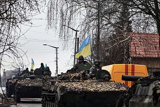Премьер Саксонии Кречмер высказался против поставок тяжелого вооружения Украине