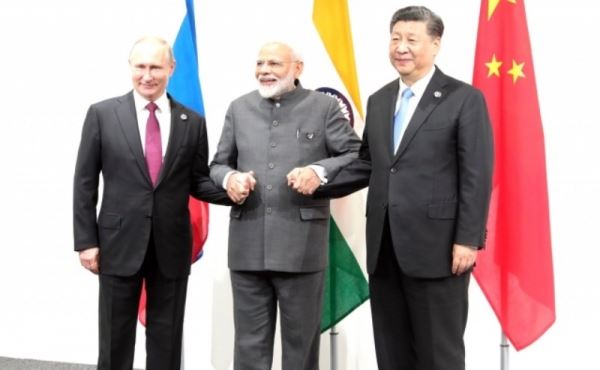 РФ готова содействовать укреплению диалога трех крупнейших государств Азии