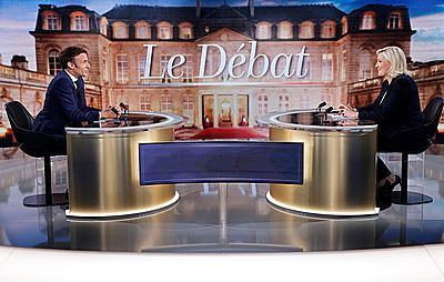 Во Франции завершились дебаты Макрона и Ле Пен. Итоги трехчасовой дискуссии