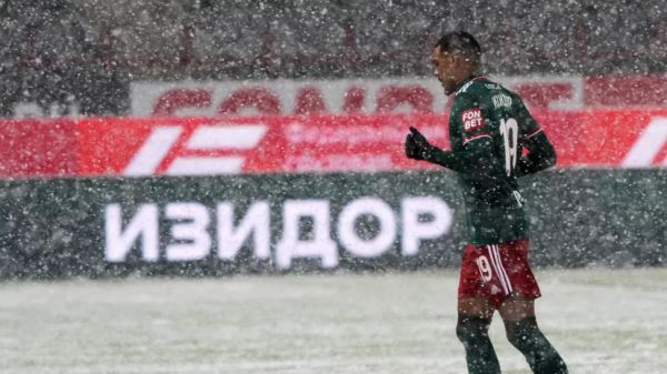 Французский футболист Изидор заявил, что не намерен покидать «Локомотив»