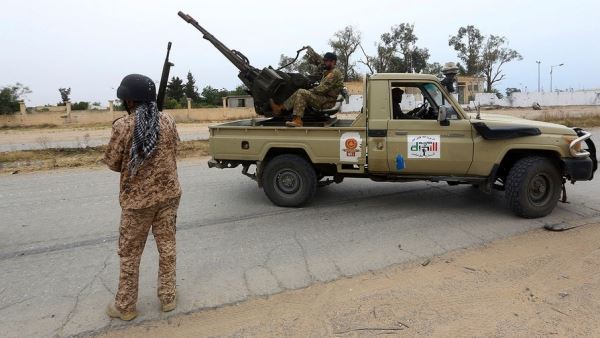В ливийский Триполи вошли вооруженные колонны 